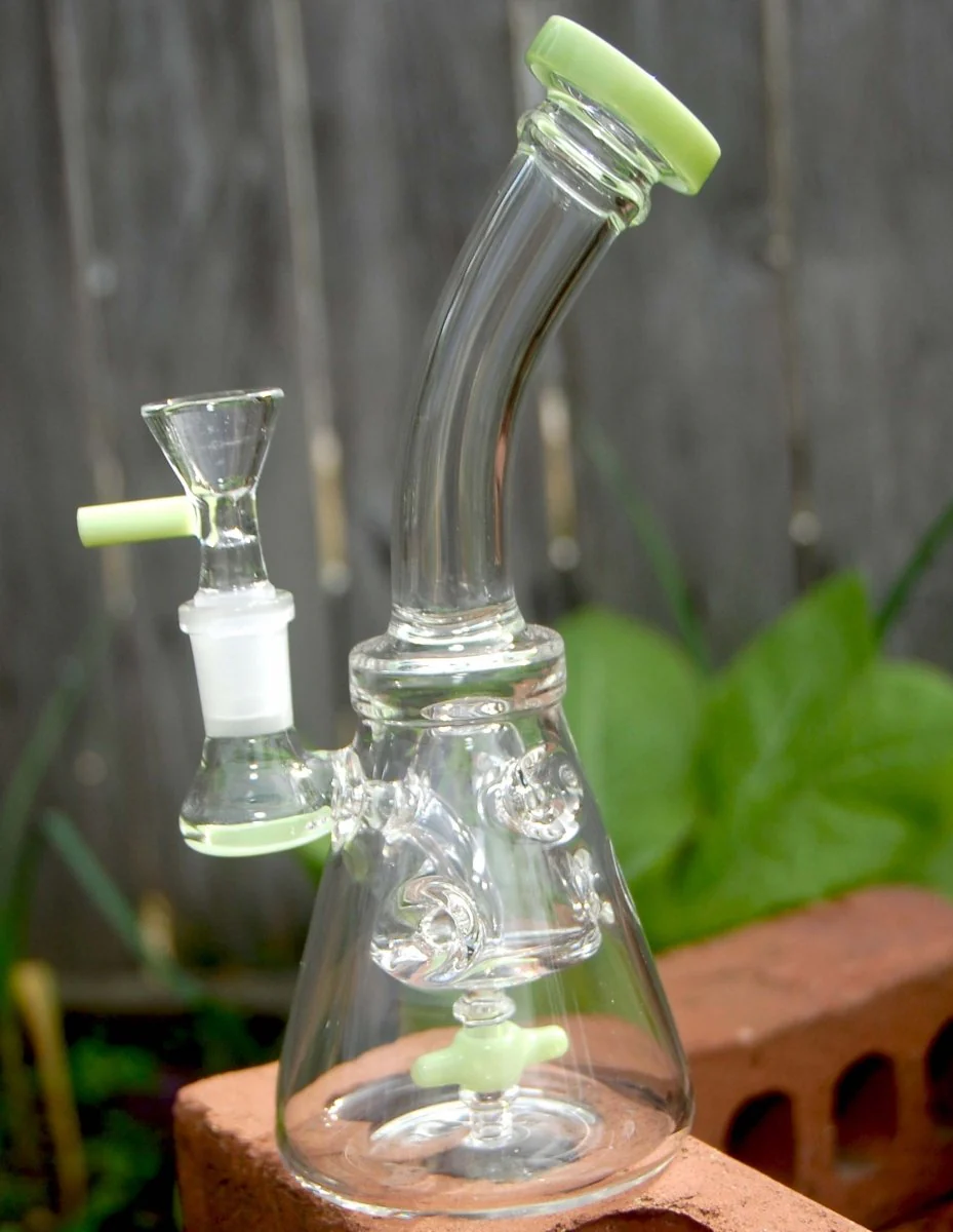 7.5" Green Thick Glass Water Pipe Recycler - Image 4