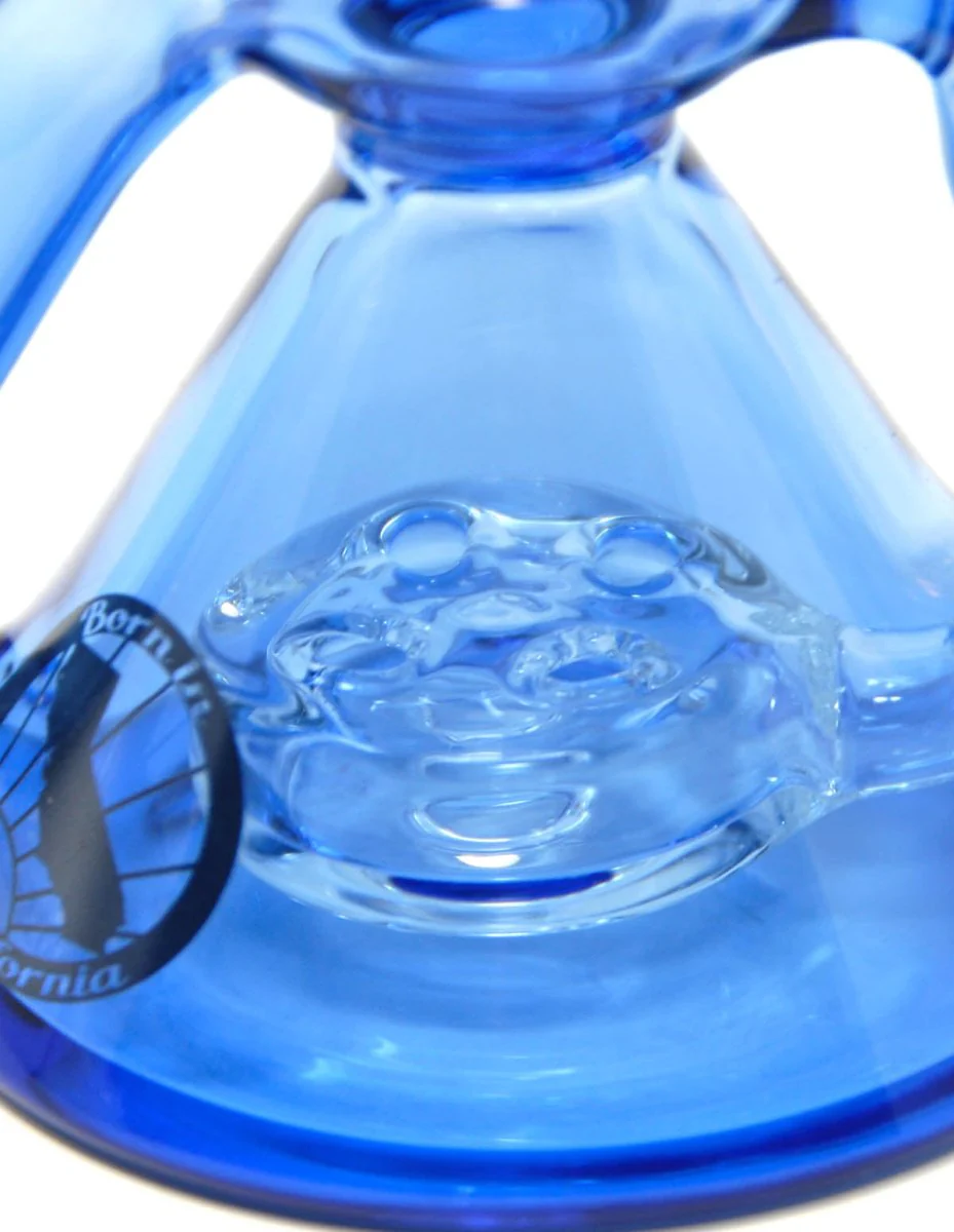 7" Ventura Glass Recycler Pipe by Maverick Glass - Image 4